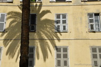 Corta para Ajacio, a simpática cidade mediterrânea - fotografia traval masculina
